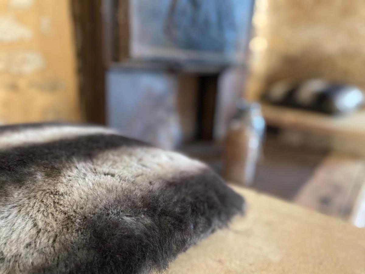 Les Pierres De Tiphaine Montignac-Lascaux Dış mekan fotoğraf